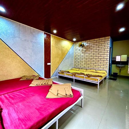 Dandeli Goldfinch Resort Ngoại thất bức ảnh